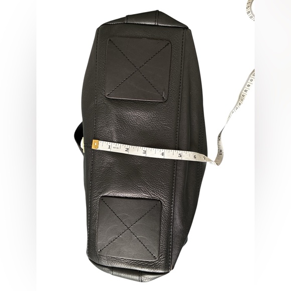 Kooba Black Leather Tote Crossbody Bag. - Picture 11 of 16